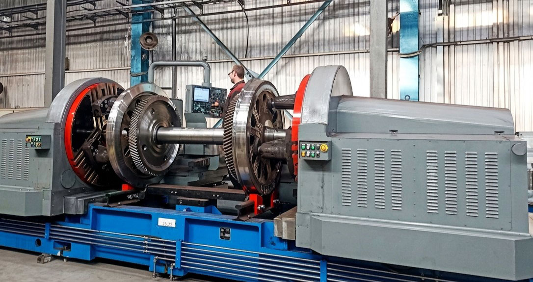 В сервисном отделении Зуевка введён в эксплуатацию современный колёсотокарный станок с ЧПУ